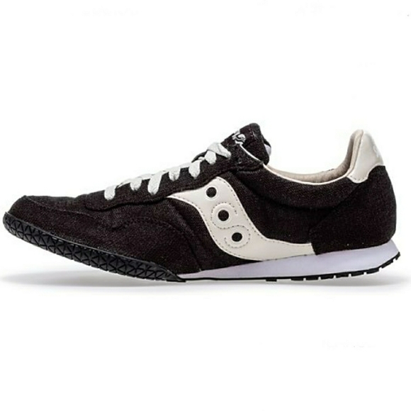 Street Chic 80s Inspired Saucony Sneakers - Picture 4 of 6